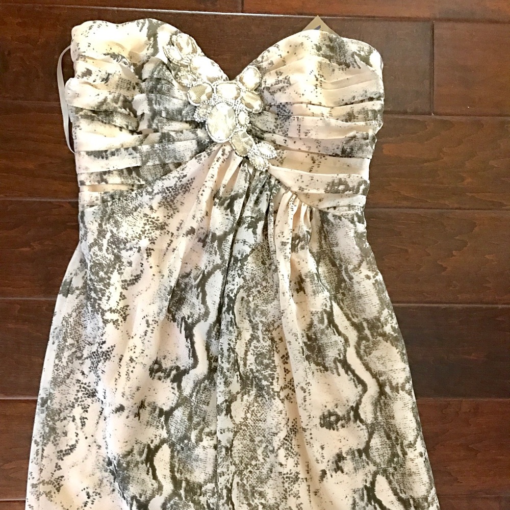 Printed short prom dress